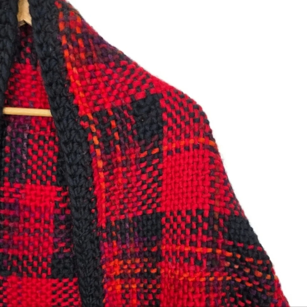 NEW Handwoven Buffalo Plaid Fringed Triangular Wool Shawl Wrap Etc by Sam